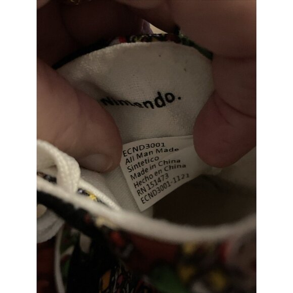 Super Mario Brothers Boys Lace Up Shoe,Nintendo, Sz‎ 1 all over Mario print - Picture 15 of 16